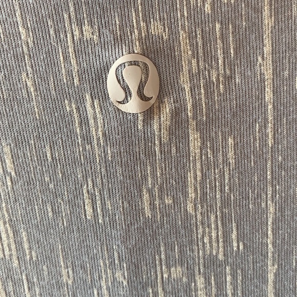 Tank style tunic with longer back panel - Picture 2 of 2